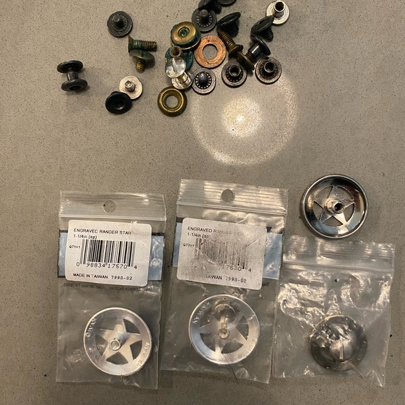 Tandy Leather Factory Ranger Star Conchos & Snaps Engraved Ranger bundle - Picture 7 of 7